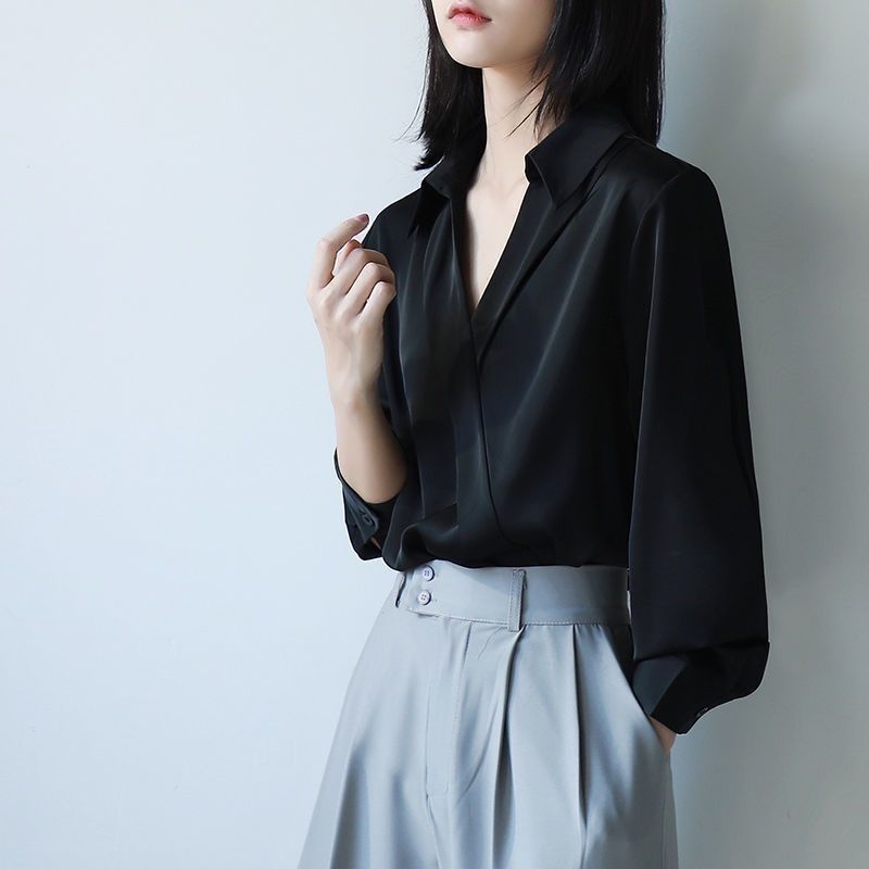 Street Fashion In Korea - Gidyq-Chemises noires en mousseline de soie