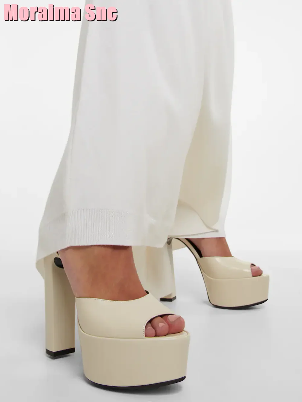 Chunky Sneaker Platform - Peep Parker-Sandales à plateforme en cuir