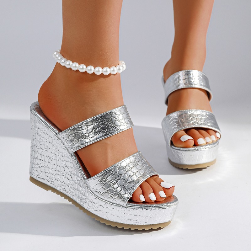 Street Fashion Luxury - Sandales compensées dorées à imprimé crocodile