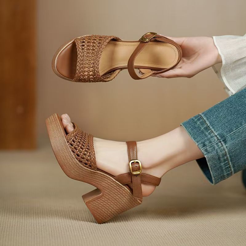 Chunky Sneaker Platform - Sandales à talons hauts tressées pour