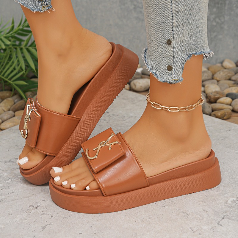Sandales de luxe pour femmes à - Street Fashion Luxury avis et prix